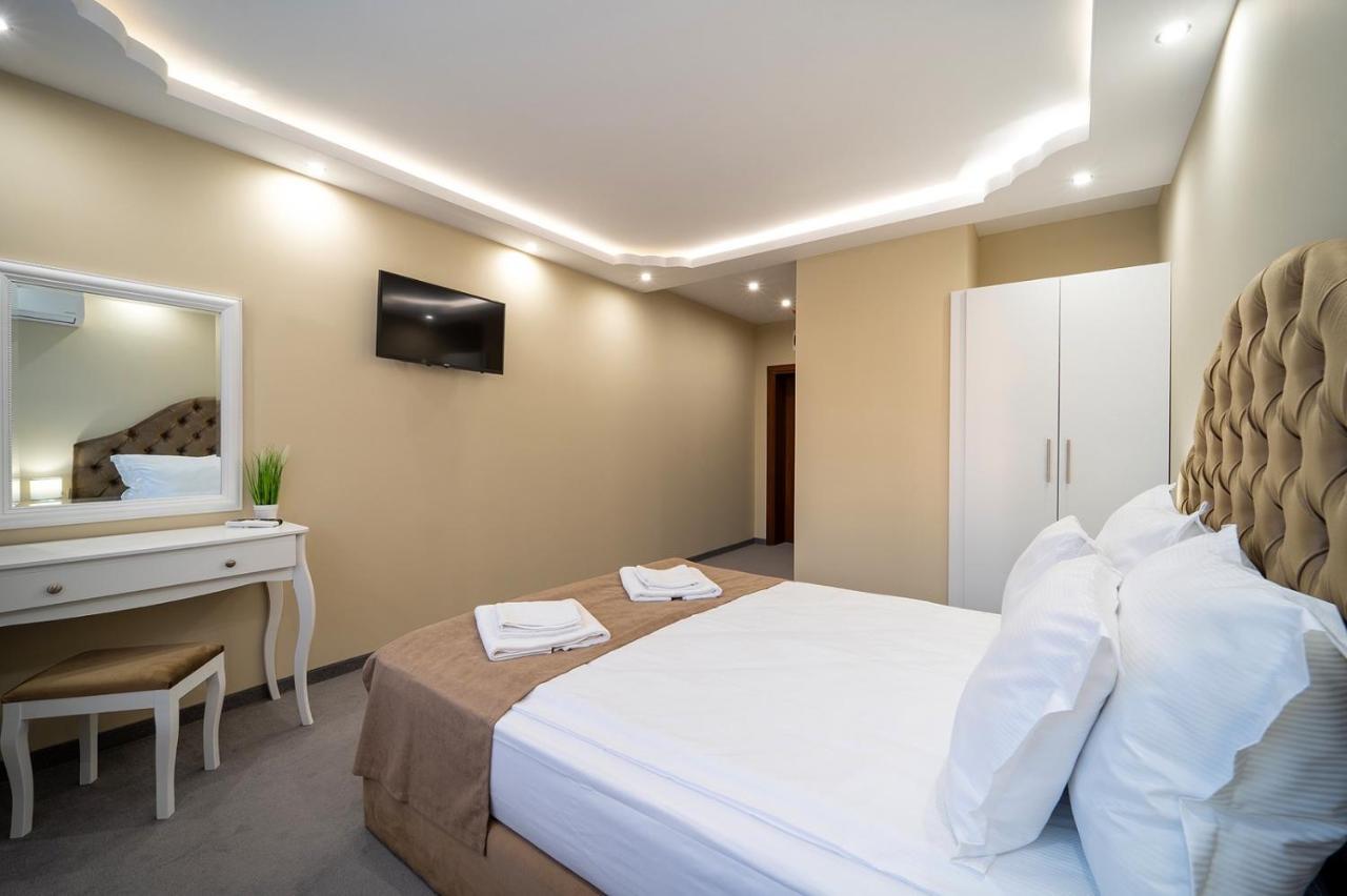 Hotel Rivera ดอบริช ภายนอก รูปภาพ